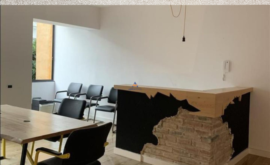 OFFICE FOR RENT 110M2 "DURRËS ROAD" 1000 EURO.