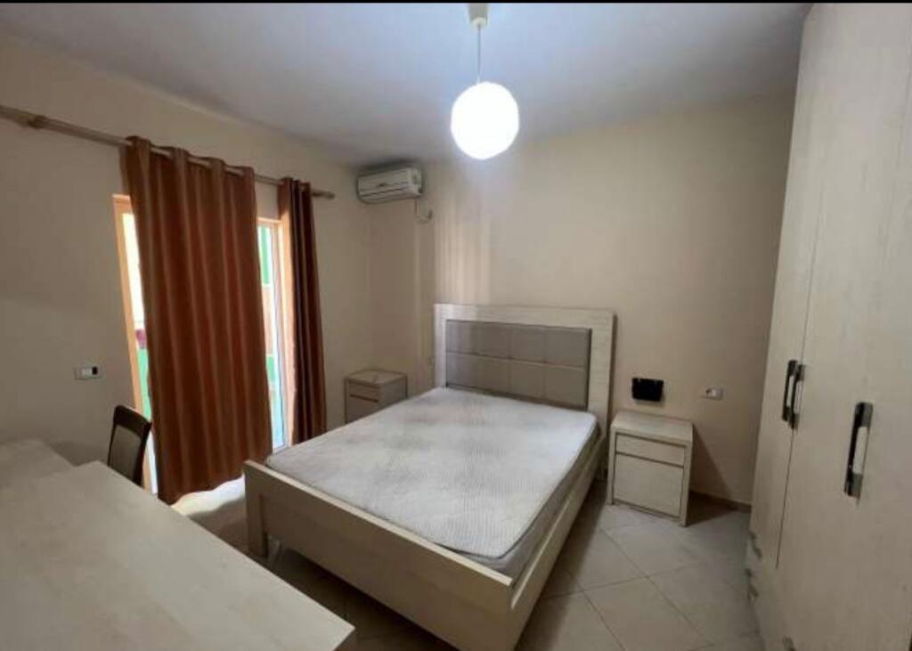 🏠 Apartament me qira – 2+1+2, Zogu i Zi (përballë Ring Center)