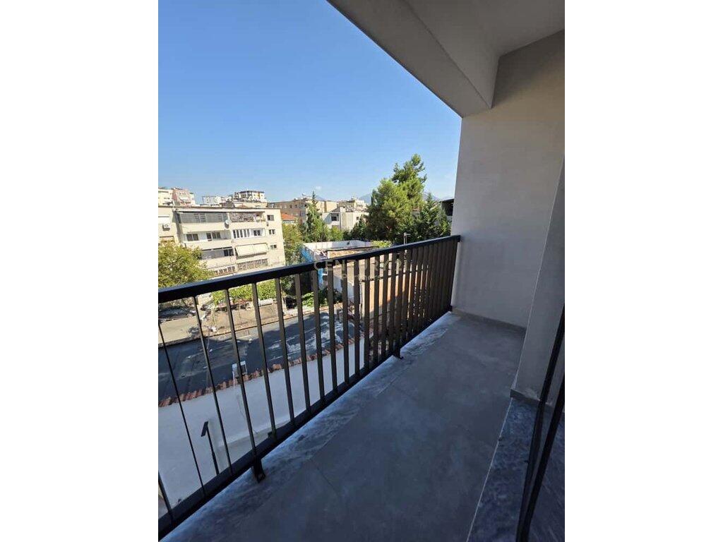 APARTAMENT MODERN 2+1+2 TUALETE TEK DON BOSKO
