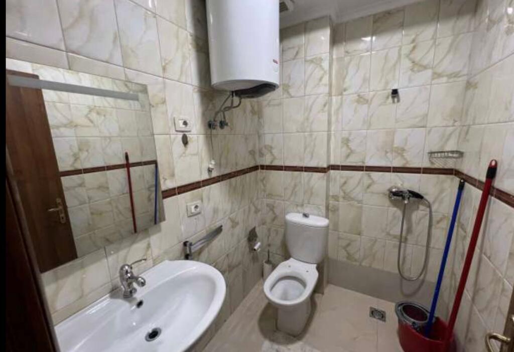 🏠 Apartament me qira – 2+1+2, Zogu i Zi (përballë Ring Center)
