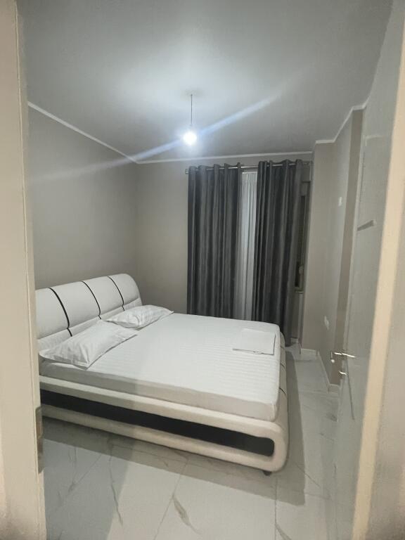 🏖️ Apartament 1+1 për Qira Afatgjatë – Plazh, Durrës