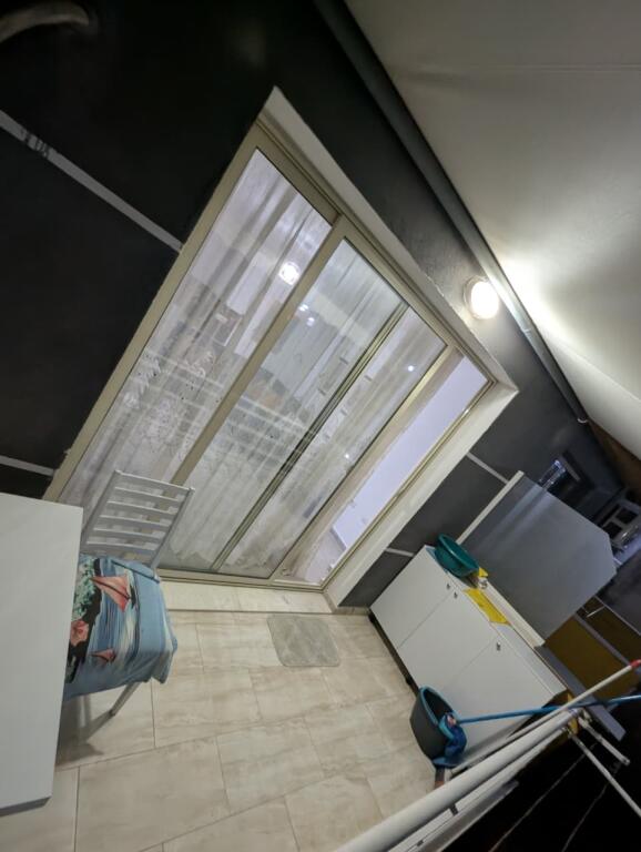 Apartament me qera 1+1