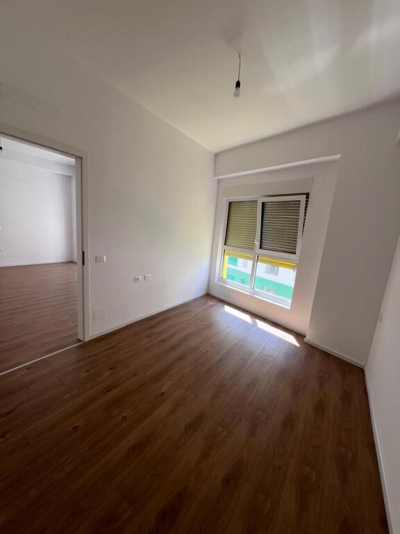 Shitet apartament 1+1 tek Kompleksi Kaimi!