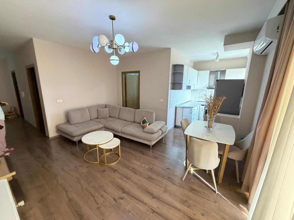 🏡 Appartamento 2+1+2 in Affitto 📍 Yzberisht, Via 3 Deshmoret, Tirana 500€