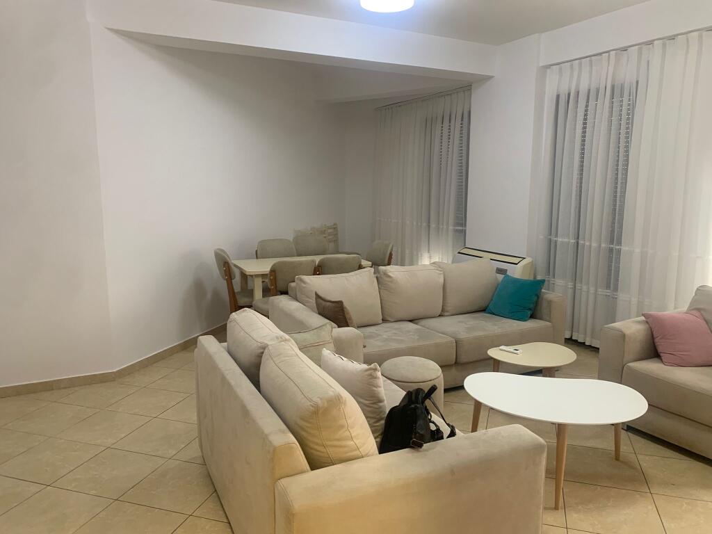 Apartament 2+1 me qera ne Astir!
