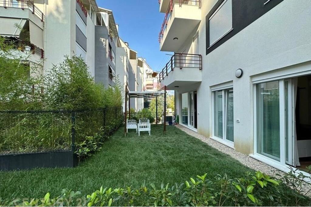 For sale 2+1+Yard at FZ Complex!
