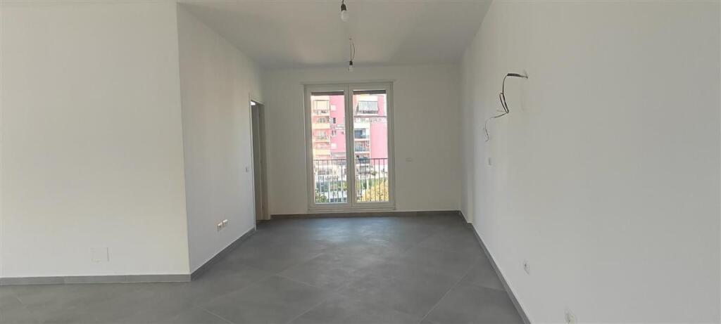 UFFICIO IN AFFITTO 220 M2 VIA DIBRA 2500 EURO NETTI