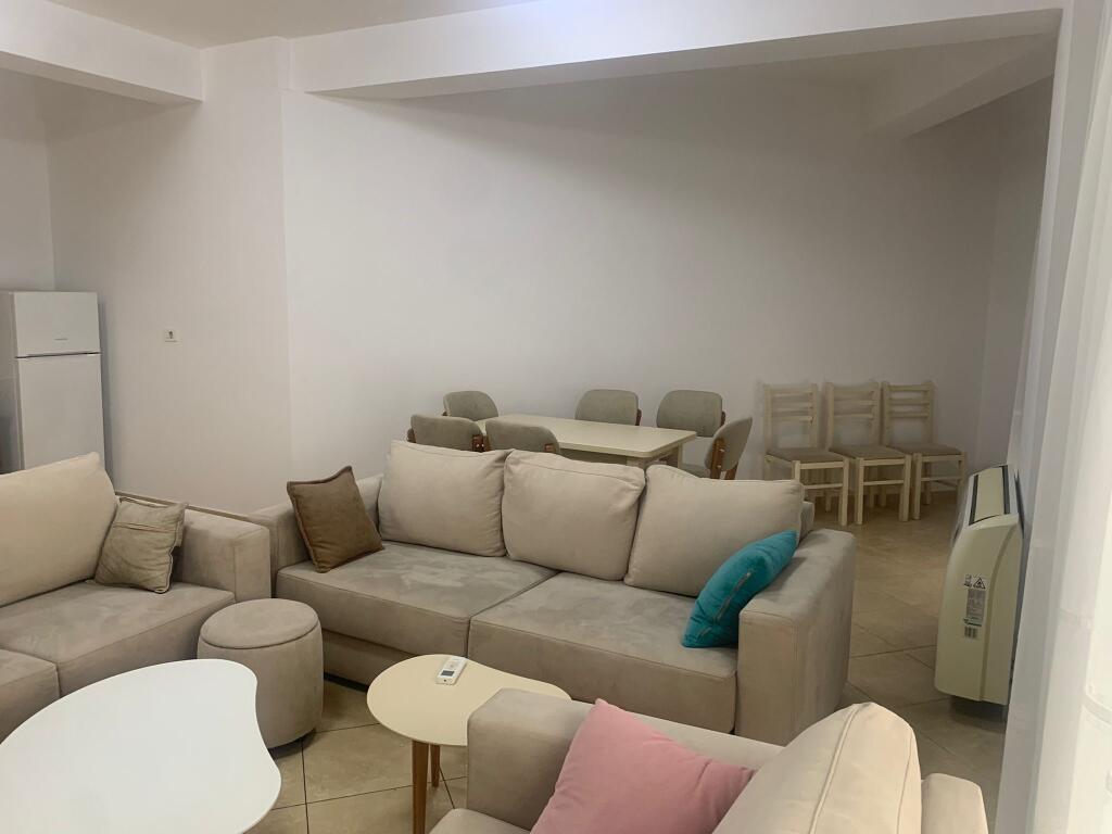 Apartament 2+1 me qera ne Astir!