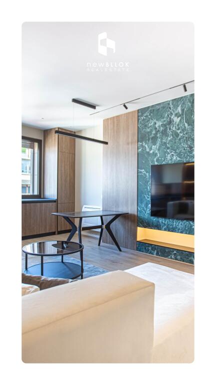 Central Glamour in affitto: 2+1+2wc &amp;   *|| 1.500€/mese ||*( 📍Centro - Via Barrikadave | 150m Dal 15° Piano ) - Appartamento Con Investimento Premium **50k Euro Costo | Progettato E Arredato Da Architetto | Parquet, Elettrodomestici, Mobili E Ogni Dettaglio Di Massima Qualità | Illuminazione Ideale | Sistema Centrale Di Riscaldamento Raffreddamento | Balcone Con Vista Su Via Barrikadave | Bagni Con Sanitari Incassati | Tutte Le Nuove Installazioni