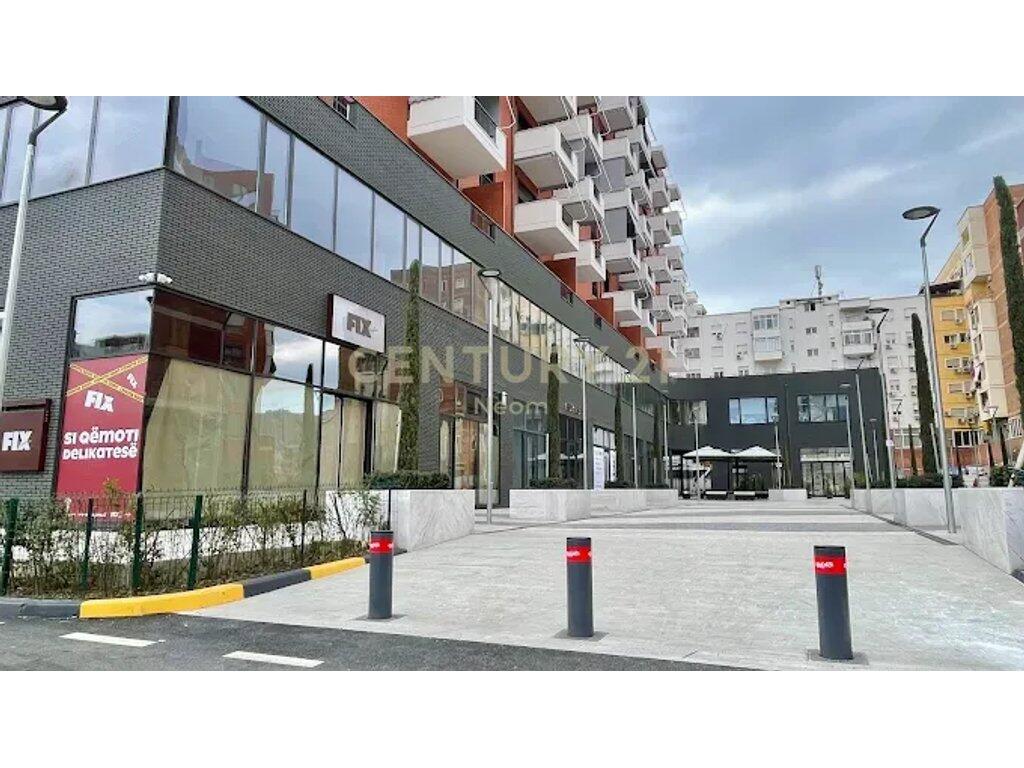 BUSINESS PREMISES FOR RENT AT DELIJORGJI COMPLEX