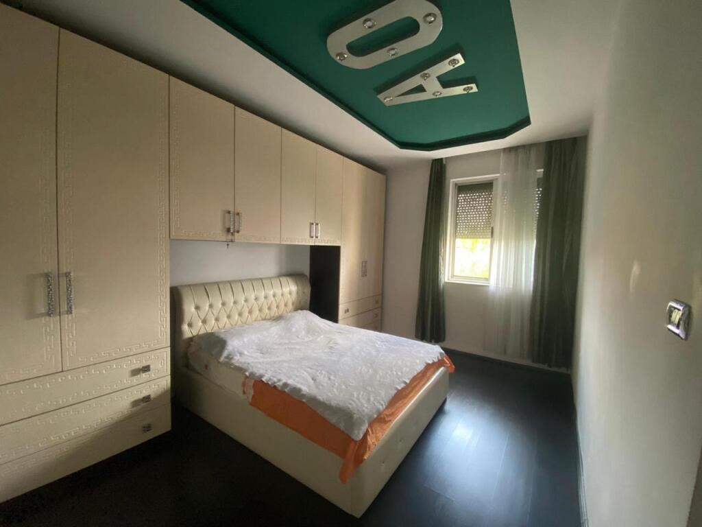 Appartamento in affitto 2+1 in Via Durazzo