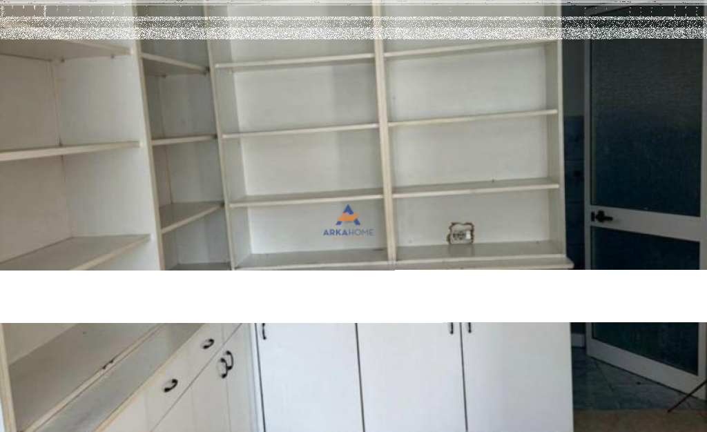 JEPET ME QERA AMBIENT BIZNESI 40M2 "QSUT,SPITALI FRANCEZ" 50.000 LEKE