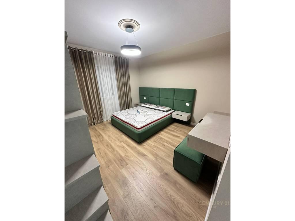 SHITET APARTAMENT 2+1+2 I PABANUAR KOMPLEKSI FRATARI, ASTIR!