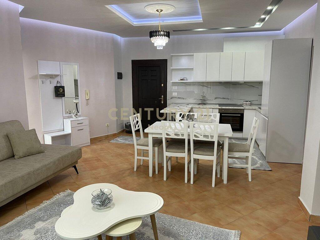 Apartament 1+1 me qera te Liqeni Thate