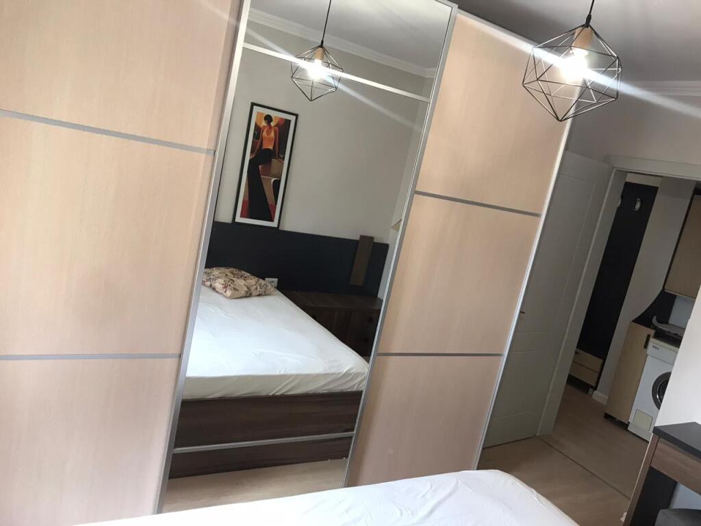 📣 Appartamento 3+1 in affitto nel centro di Tirana 📍 Dietro Piazza