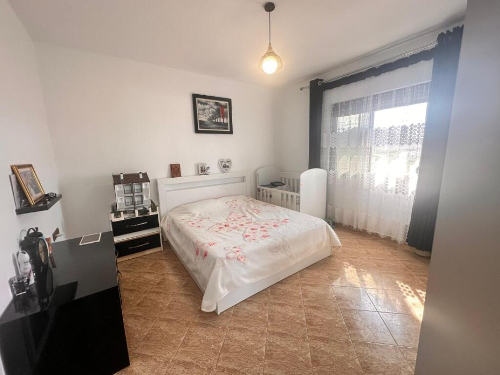 🏡 Casa Privata in Affitto – Lundër 🌿