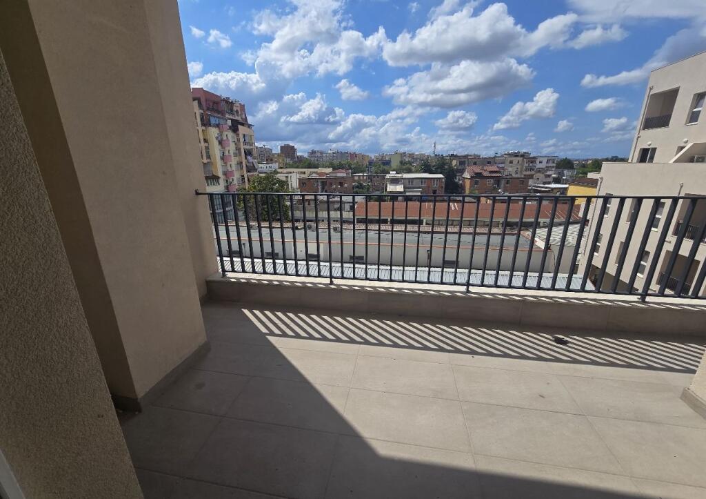 Apartament 2+1 per shitje ne Laprake!