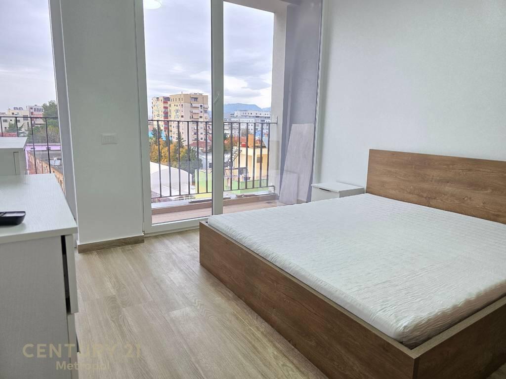 We rent a modern 2+1+2 apartment + Parking Post, near the Red School.
