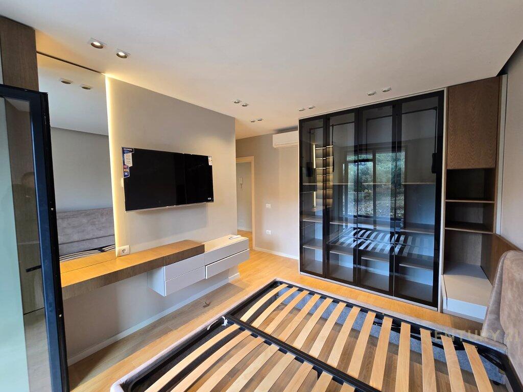 APARTAMENT 2+1+2+POST PARKIMI TEK KOPSHTI ZOOLOGJIK!
