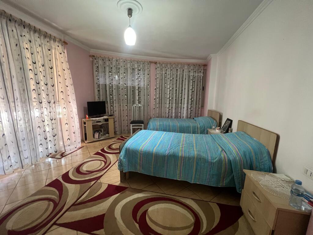For sale, Apartment 2+1, Misto Mame
