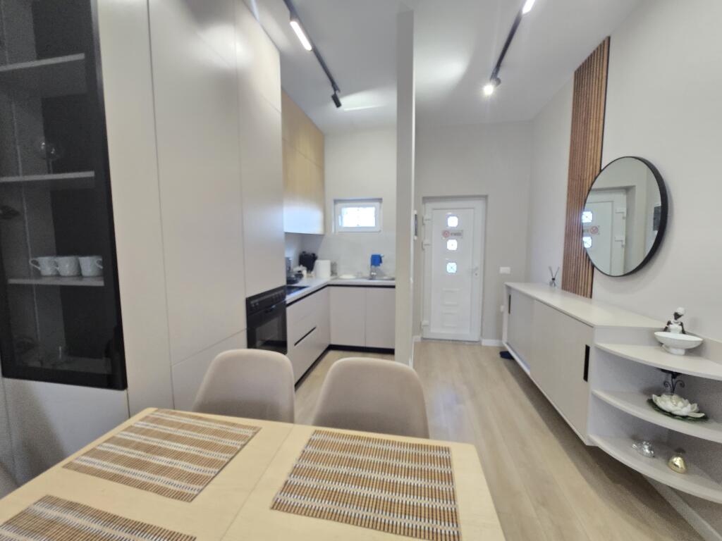 *Apartament 2+1+Verande+Parking Me Qira | ne Porcelan*