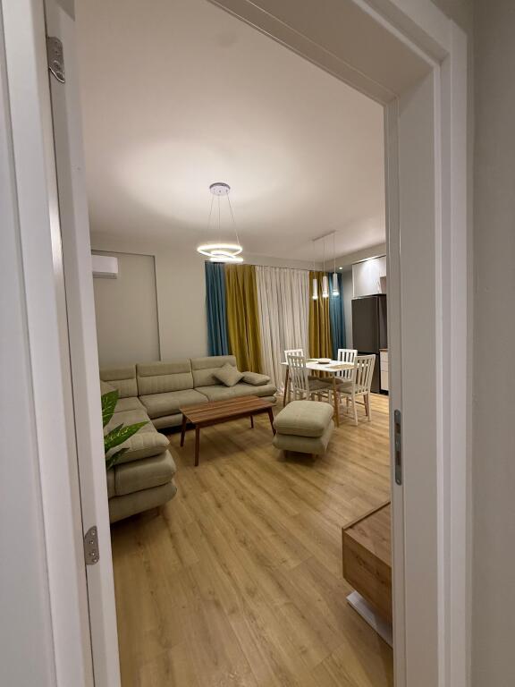 🏡 Appartamento in affitto – Astir, Tirana  📍 Posizione: Astir, Tirana 60000 leke
