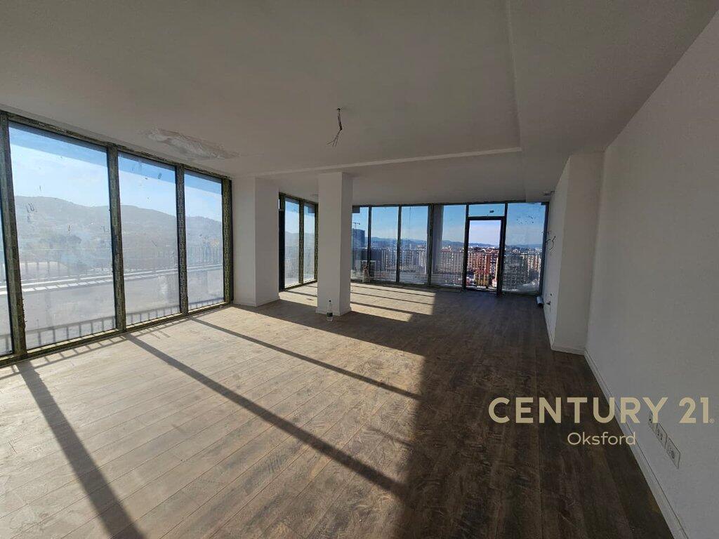 Apartament 3+1+2 Plus post Parkimi Për SHITJE tek Rezidenca Lake View (Rruga e Kosovareve)!.