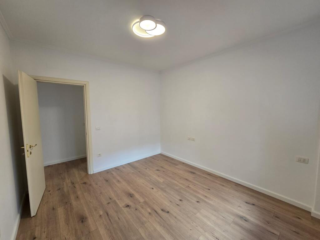 🏙️ Appartamento 1+1 in Vendita – Complesso Delijorgji, Tirana