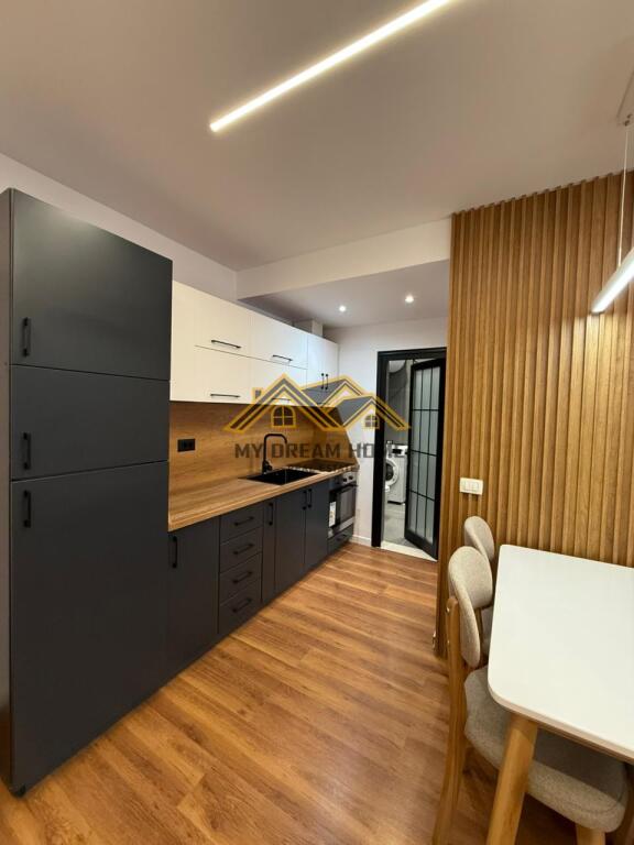 SHITET APARTAMENTI 1+1 PLAZH DURRES