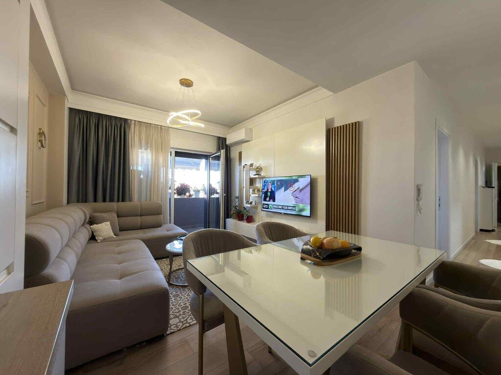 We are selling a 2+1+2 apartment in the Quartum Residence!