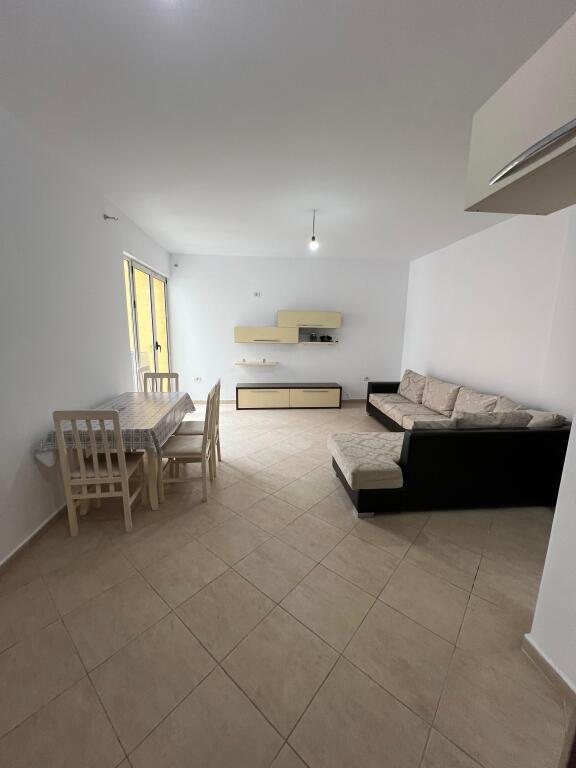 Apartament 2+1 me qira ne Yzberish!