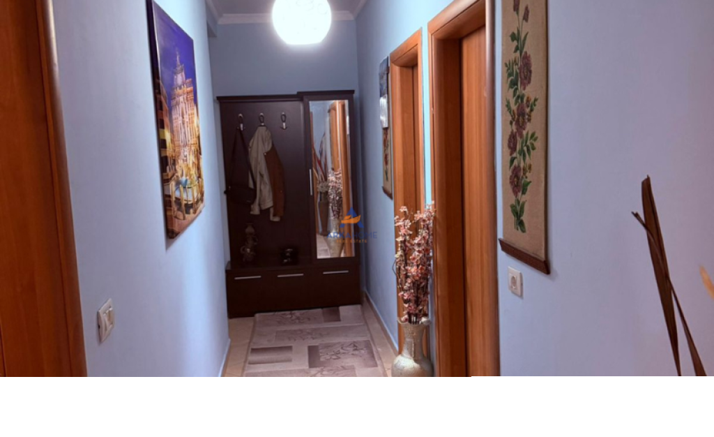 APPARTAMENTO IN AFFITTO 2+1+BALCONE "UNAZA E RE, VICINO AL BAR ARTISTIT" 550.000 LEKE