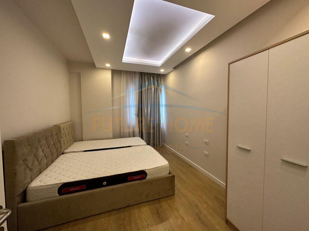 SHITET APARTAMENT 2+1 TEK LIQENI I THATE