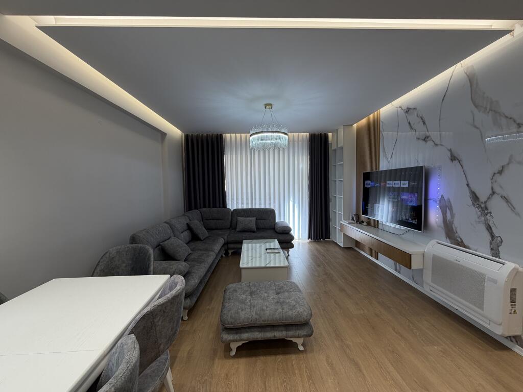 Apartment 2+1+2 Parking for rent at FZ near the Dry Lake.