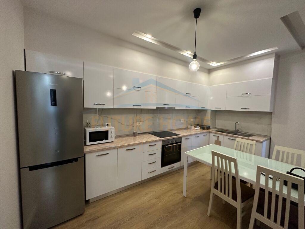SHITET APARTAMENT 2+1 TEK LIQENI I THATE