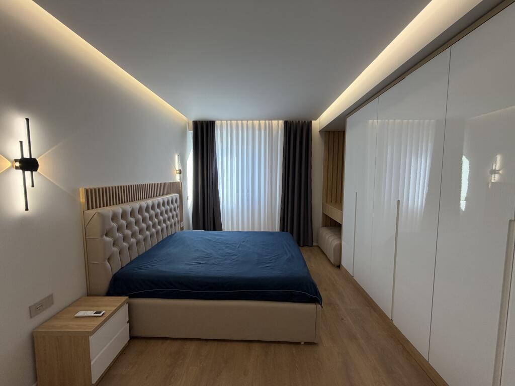 Apartment 2+1+2 Parking for rent at FZ near the Dry Lake.