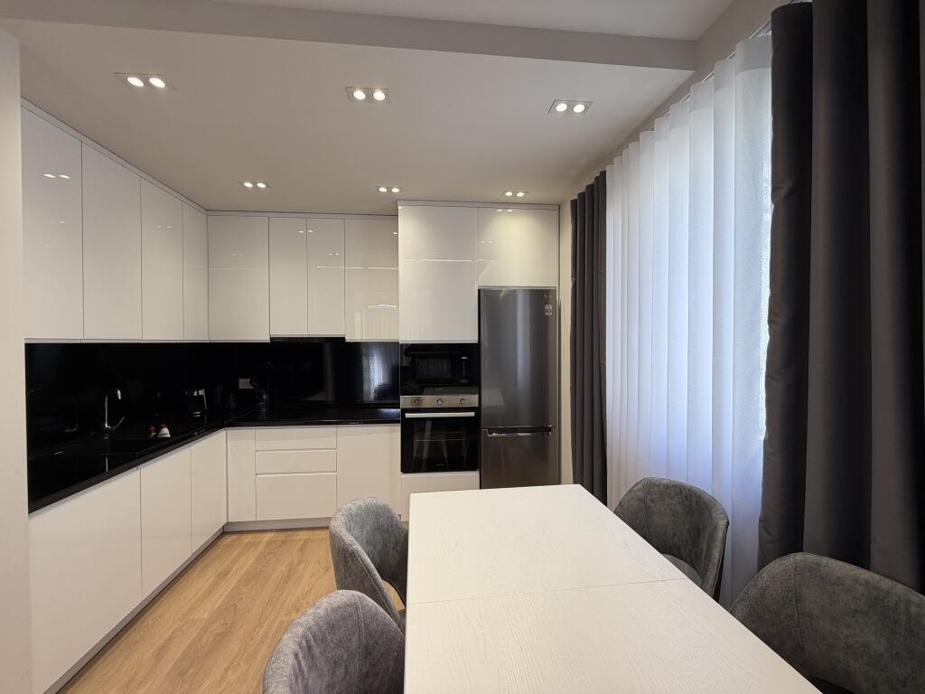 Apartment 2+1+2 Parking for rent at FZ near the Dry Lake.