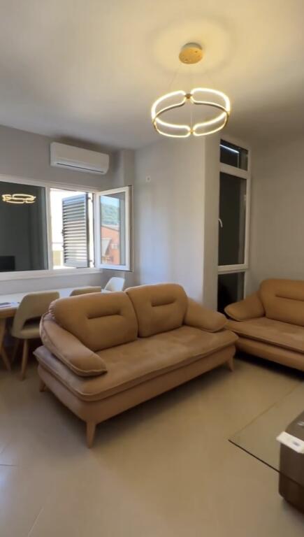 SHITET APARTAMENT 2+1 LIQENI I THATE