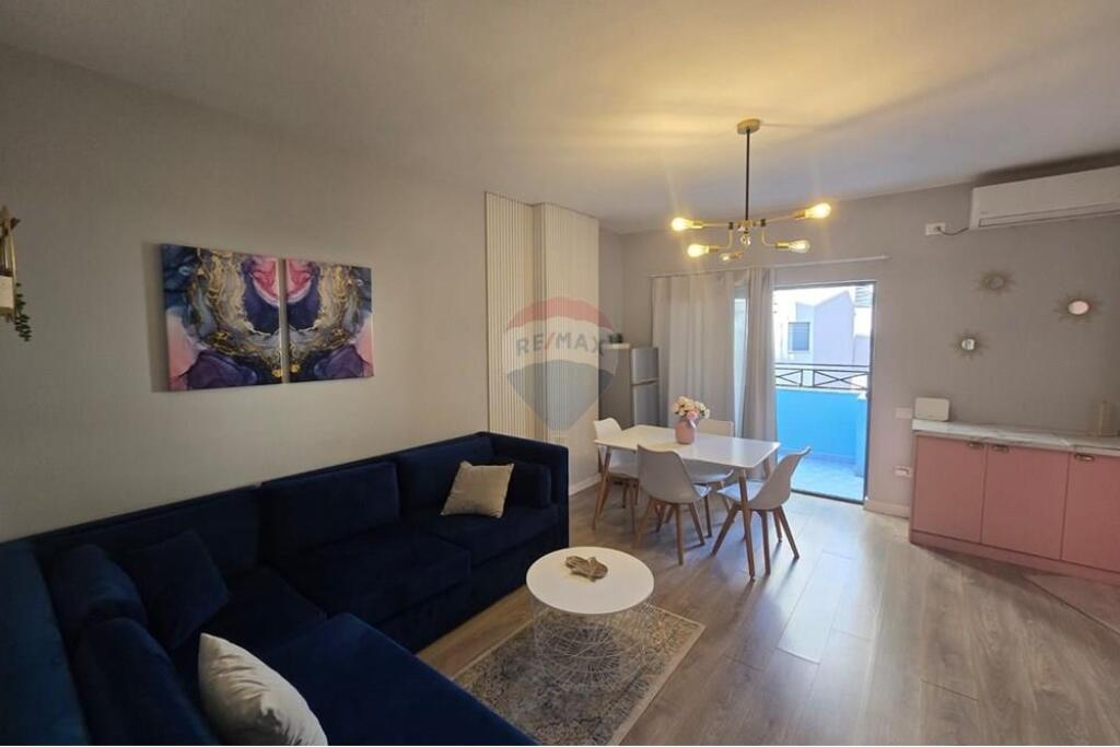 Apartment 2+1 for rent, Barikadave Street