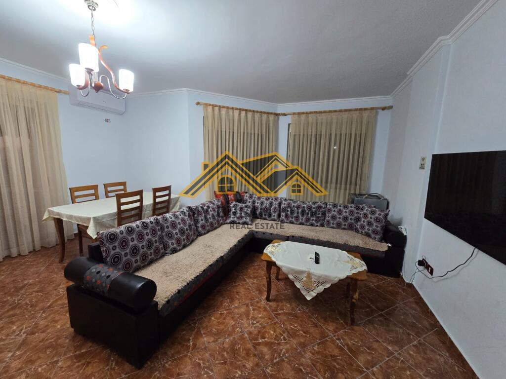 Apartament 1+1 Me Qira në Plazh Durrës!
