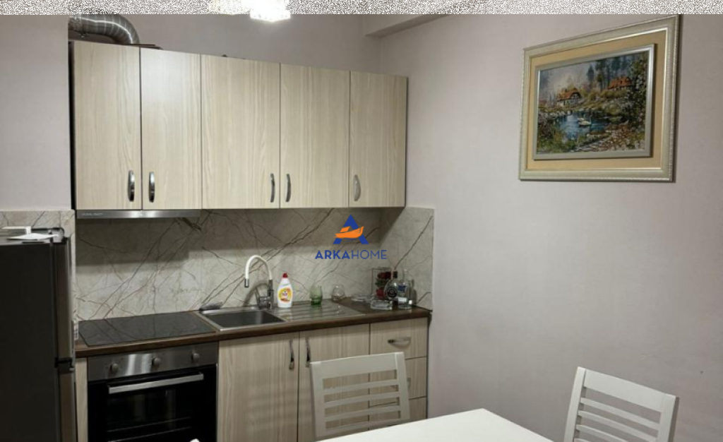 JEPET ME QERA APARTAMENT 1+1 "TEK PALLATET CABEJ" 400 EURO