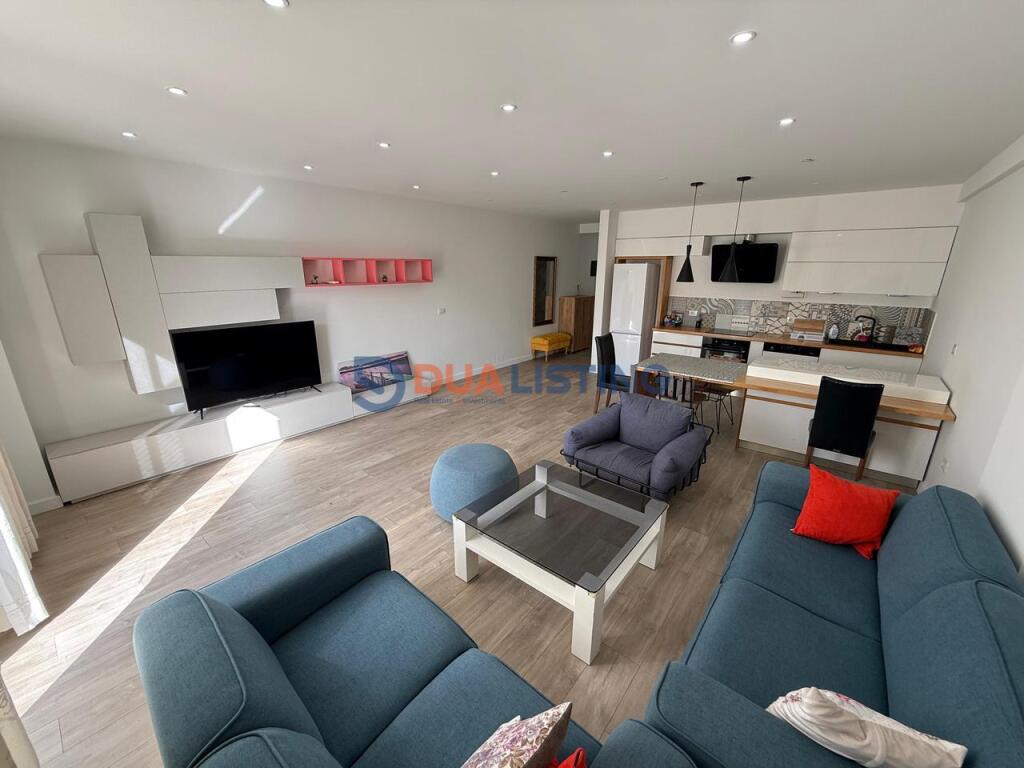 Jepet Apartament me qira 2+1+2 – Rezidenca Kodra e Diellit 2!