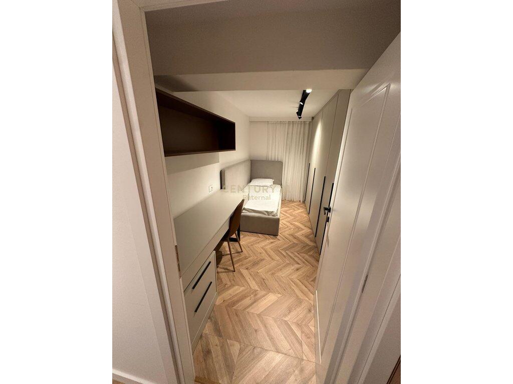 Modern apartment 2+1 with private yard + PARKING SPACE– 70,000ALL/month
