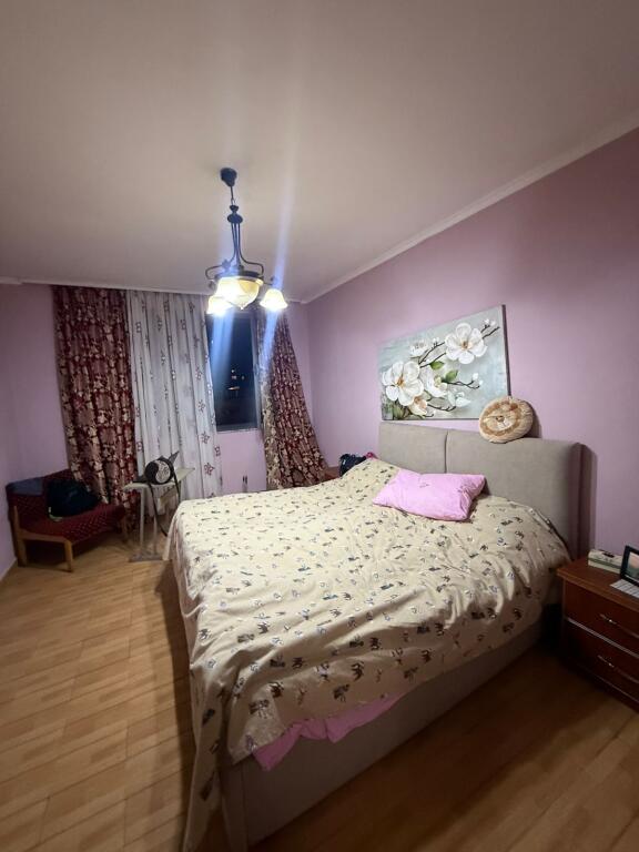 APPARTAMENTO IN AFFITTO 2+1+BALCONE "VICINO A BKT, PAZAR I RI" 500 EURO (TRATTABILE)