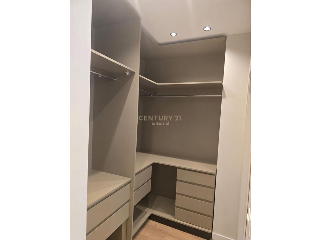 🏡 Shitet Apartament 2+1+2 me Post Parkimi – River Residence, Tiranë