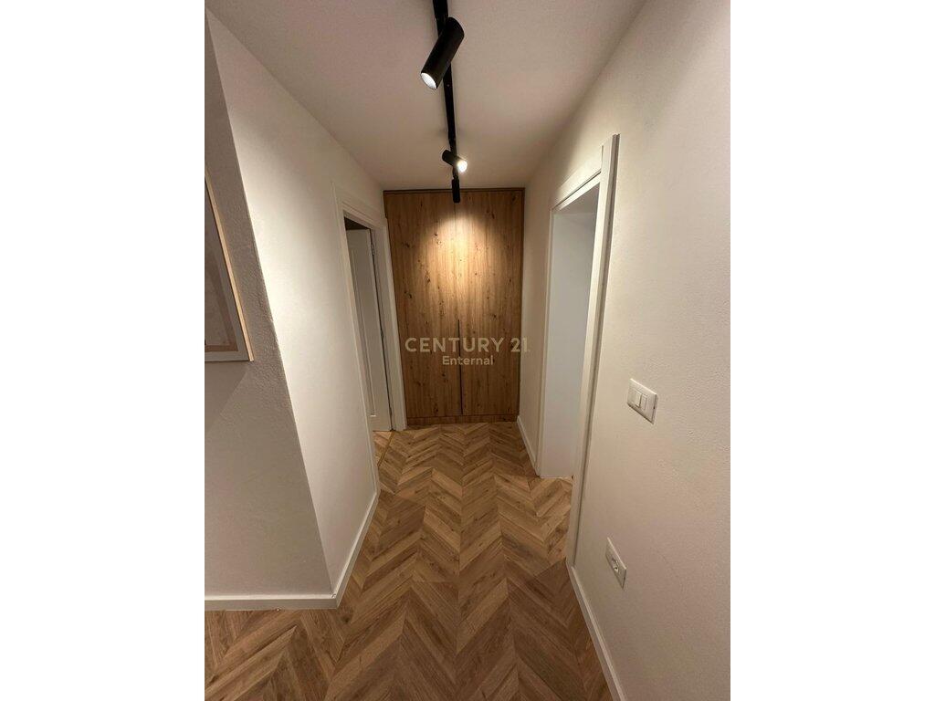 Modern apartment 2+1 with private yard + PARKING SPACE– 70,000ALL/month