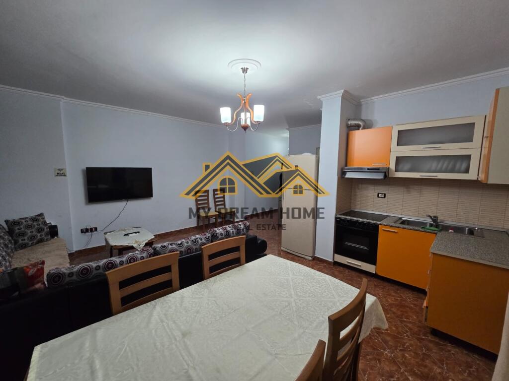 Apartament 1+1 Me Qira në Plazh Durrës!