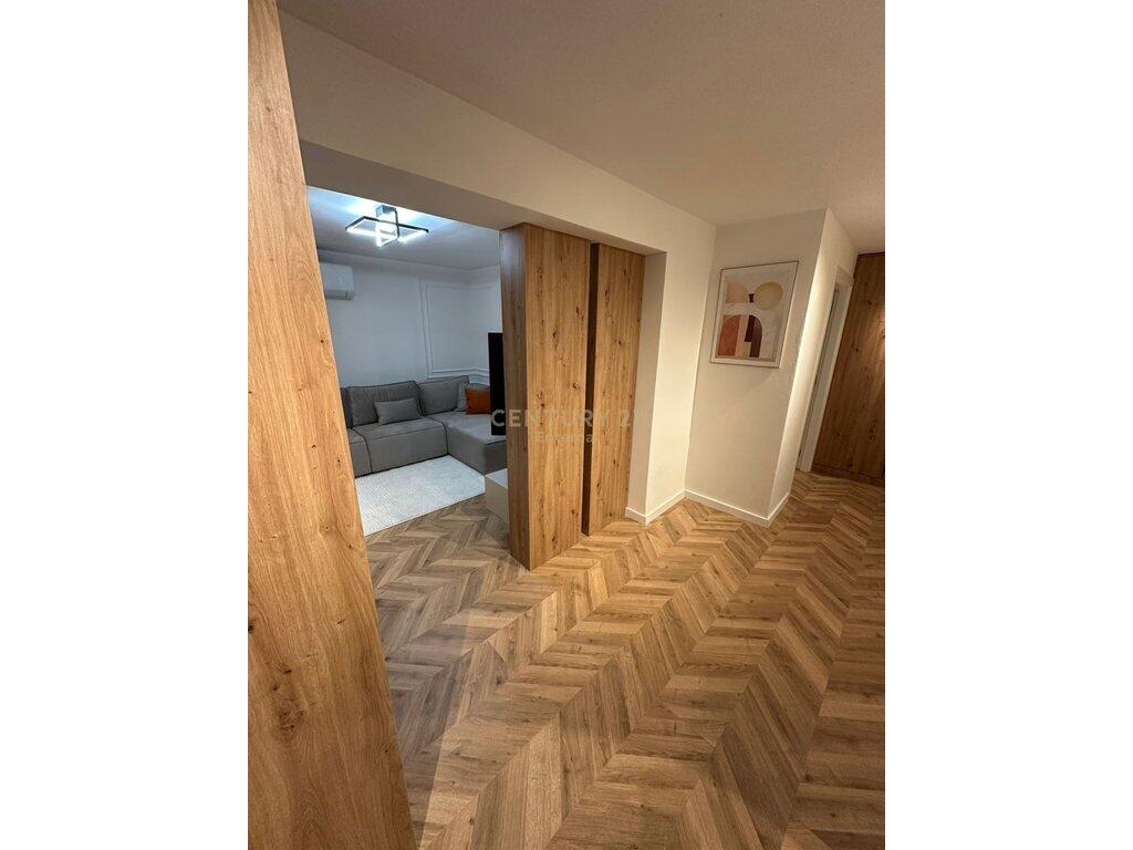 Modern apartment 2+1 with private yard + PARKING SPACE– 70,000ALL/month