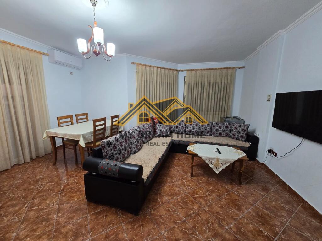 Apartament 1+1 Me Qira në Plazh Durrës!