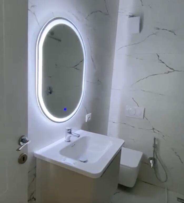 Apartament 1+1 me qira tek Rruga e Durresit prane Coloseu!